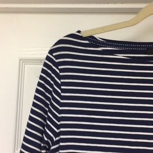 Jones NY. Striped tee. Size M.